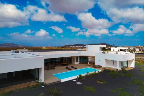 Villa a Villaverde, Fuerteventura, Villaverde - € 1.700.000 | Ref: #SMVILLALUJLAJAR2026 - foto 28
