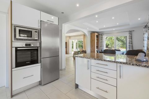 Villa i Carvoeiro, Faro, Carvoeiro - € 1.250.000 | Ref: FC1096VCZ - foto 6