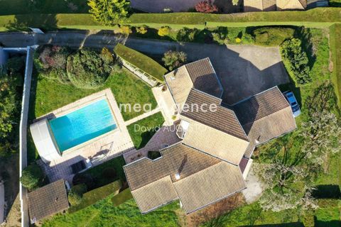 Villa a Brignais, Rhone, Brignais - € 948.000 | Ref: 200873 - foto 2