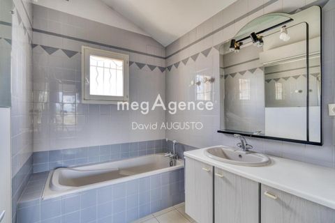 Villa a Brignais, Rhone, Brignais - € 948.000 | Ref: 200873 - foto 9