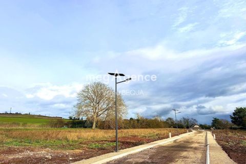 Helårsgrund i Malay-le-Petit, Yonne, Malay-le-Petit - € 71.000 | Ref: 201273 - foto 1