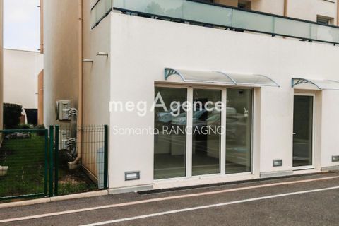 Erhvervsejendom i Frejus, Var, Frejus - € 208.000 | Ref: 201004 - foto 1