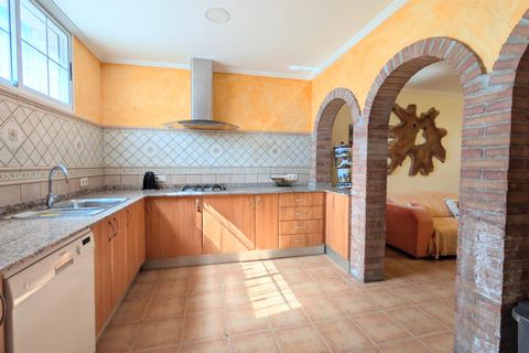 Villa i Elche, Alicante, Elche - € 680 000 | Ref: 8974598/388 - foto 48