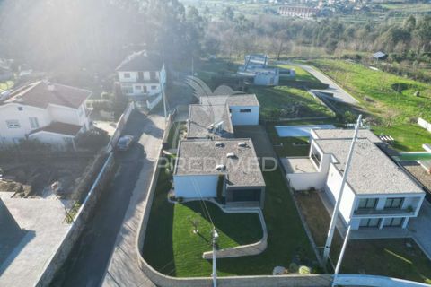 Byhus i Guimaraes, Braga, Guimaraes - € 640.000 | Ref: 034223 - foto 9