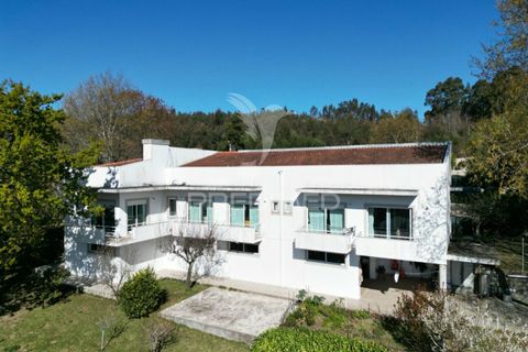 Byhus i Guimaraes, Braga, Guimaraes - € 562.800 | Ref: 036057 - foto 2