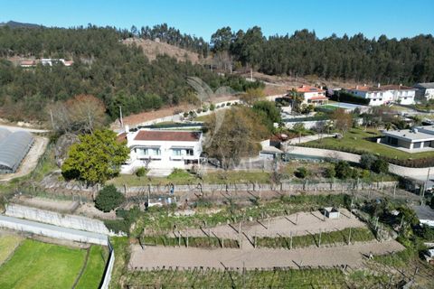 Byhus i Guimaraes, Braga, Guimaraes - € 562.800 | Ref: 036057 - foto 1