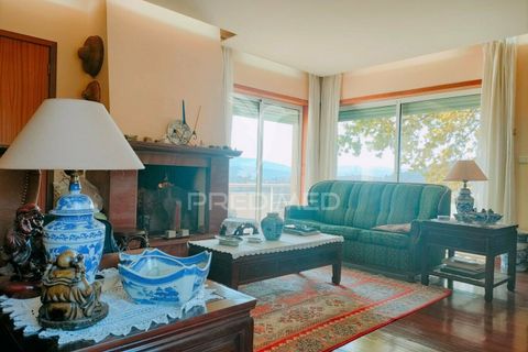 Byhus i Guimaraes, Braga, Guimaraes - € 562.800 | Ref: 036057 - foto 7