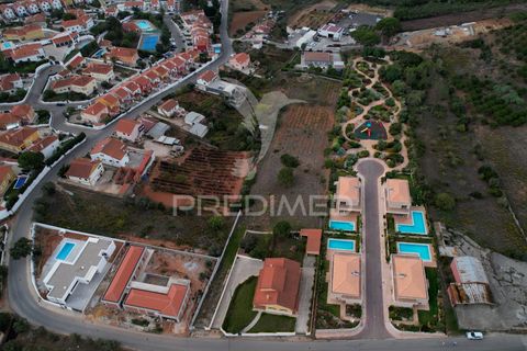 Helårsgrund i Alenquer, Lisbon, Alenquer - € 350.000 | Ref: 043804 - foto 3
