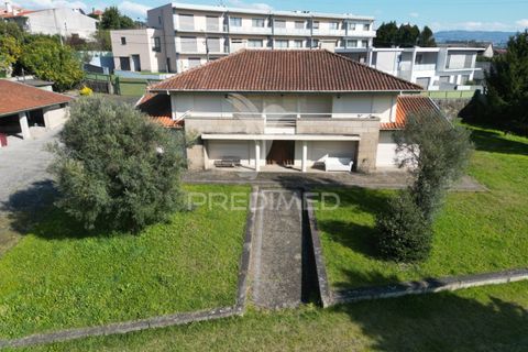 Byhus i Guimaraes, Braga, Guimaraes - € 535.000 | Ref: 044092 - foto 2