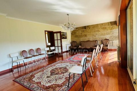 Byhus i Guimaraes, Braga, Guimaraes - € 535.000 | Ref: 044092 - foto 8