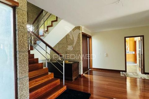 Byhus i Guimaraes, Braga, Guimaraes - € 535.000 | Ref: 044092 - foto 19