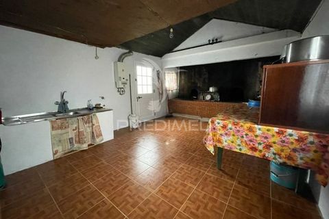 Byhus i Calheta, Sao Jorge, Calheta - € 110.000 | Ref: 045442 - foto 12