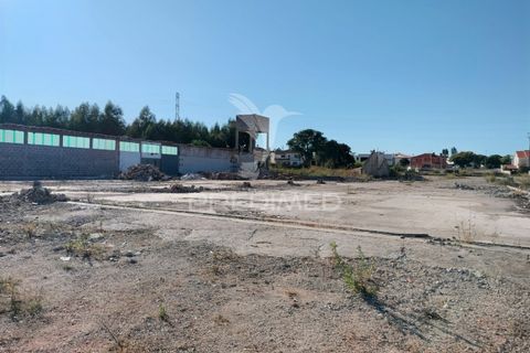 Helårsgrund i Entroncamento, Santarem, Entroncamento - € 550.000 | Ref: 045921 - foto 1