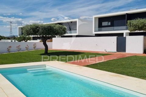 Byhus i Entroncamento, Santarem, Entroncamento - € 495.000 | Ref: 048879 - foto 1