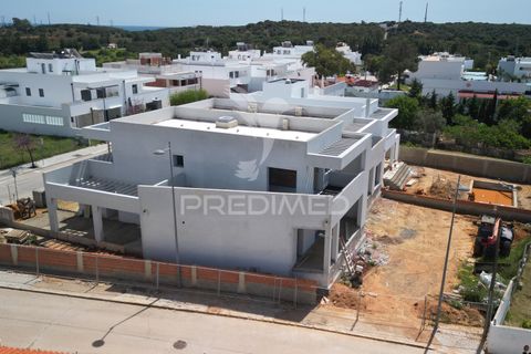 Byhus i Castro Marim, Faro, Castro Marim - € 1.200.000 | Ref: 051846 - foto 6