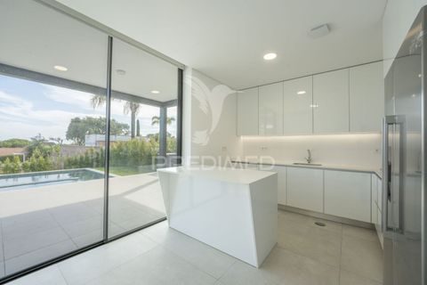 Byhus i Albufeira, Faro, Albufeira - € 1.580.000 | Ref: 054824 - foto 5