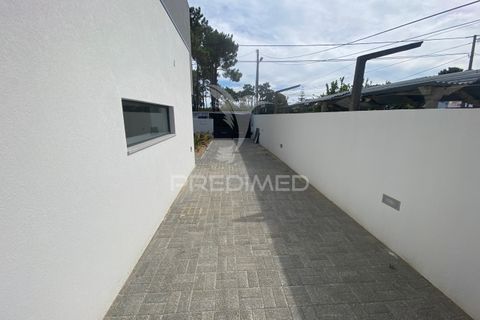 Byhus i Almada, Setubal, Almada - € 795.000 | Ref: 054945 - foto 14
