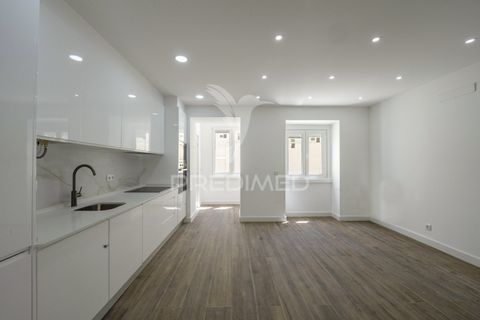 Lejlighed i Amadora, Lisbon, Amadora - € 350.000 | Ref: 056059 - foto 16