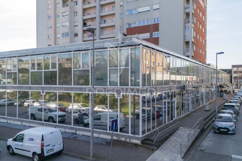 Erhvervsejendom i Valongo, Porto, Valongo - € 335.000 | Ref: 059610 - foto 1