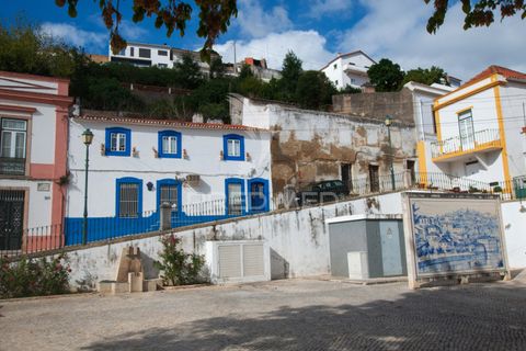 Helårsgrund i Alenquer, Lisbon, Alenquer - € 220.000 | Ref: 043817 - foto 1