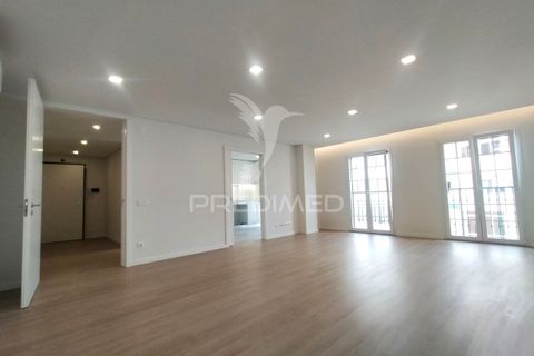 Lejlighed i Amadora, Lisbon, Amadora - € 450.000 | Ref: 047114 - foto 23