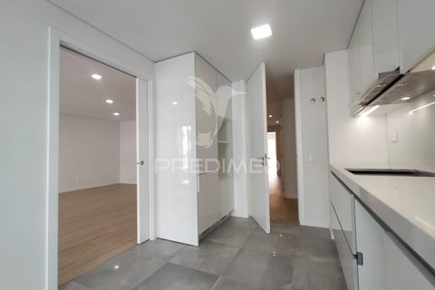 Lejlighed i Amadora, Lisbon, Amadora - € 460.000 | Ref: 047116 - foto 2