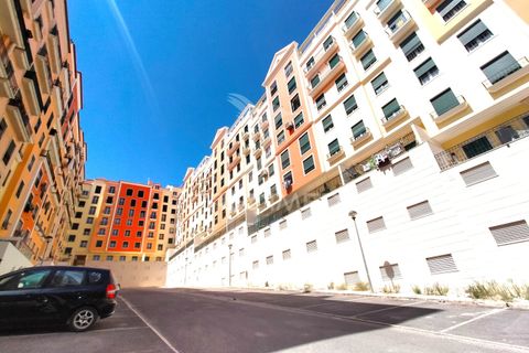 Lejlighed i Amadora, Lisbon, Amadora - € 460.000 | Ref: 047116 - foto 19