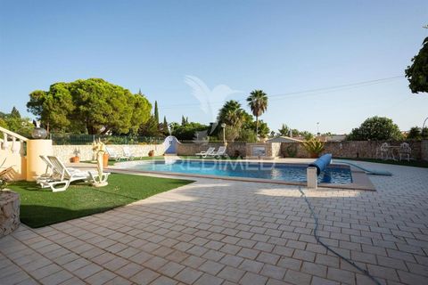 Byhus i Lagoa, Faro, Lagoa - € 1.270.000 | Ref: 050040 - foto 3