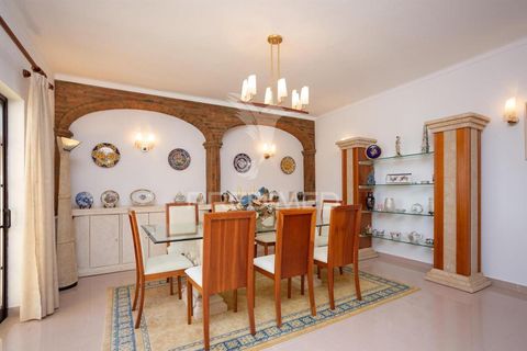 Byhus i Lagoa, Faro, Lagoa - € 1.270.000 | Ref: 050040 - foto 22