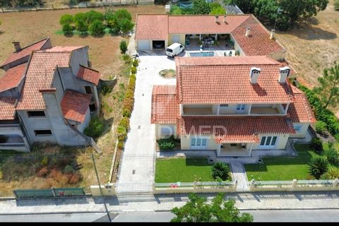 Byhus i Entroncamento, Santarem, Entroncamento - € 1.000.000 | Ref: 050197 - foto 1