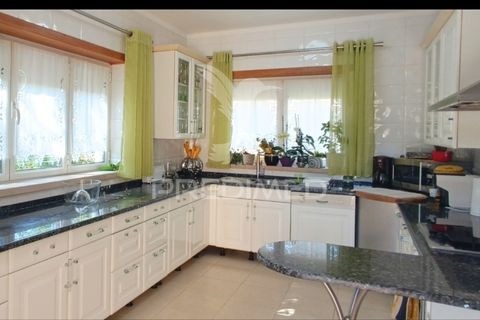 Byhus i Entroncamento, Santarem, Entroncamento - € 1.000.000 | Ref: 050197 - foto 9