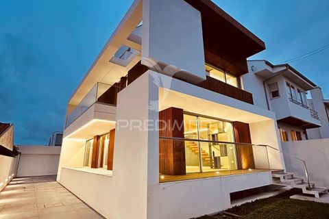 Byhus i Vila Nova de Gaia, Porto, Vila Nova de Gaia - € 980.000 | Ref: 053106 - foto 1