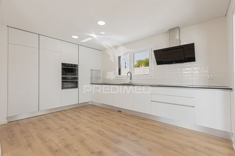 Byhus i Almada, Setubal, Almada - € 925.000 | Ref: 053605 - foto 13