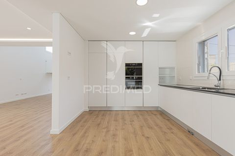 Byhus i Almada, Setubal, Almada - € 925.000 | Ref: 053605 - foto 14
