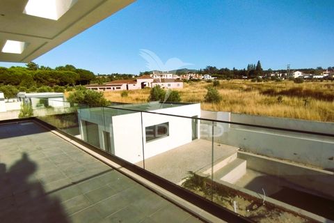 Byhus i Setubal, Setubal, Setubal - € 695.000 | Ref: 053788 - foto 27