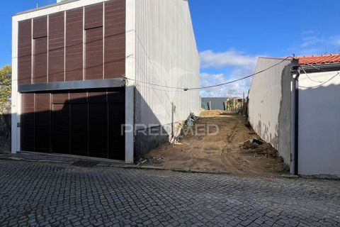 Helårsgrund i Braga, Braga, Braga - € 110.000 | Ref: 057328 - foto 1