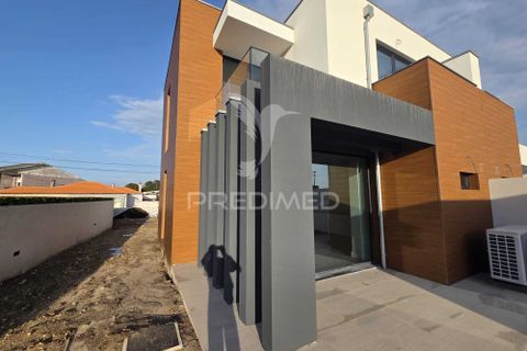 Byhus i Aveiro, Aveiro, Aveiro - € 535.500 | Ref: 058782 - foto 1