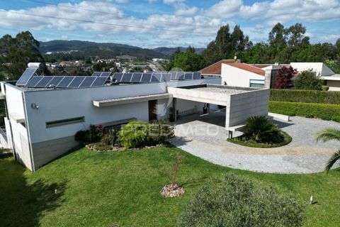 Byhus i Guimaraes, Braga, Guimaraes - € 889.900 | Ref: 036789 - foto 2