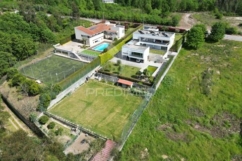 Byhus i Guimaraes, Braga, Guimaraes - € 889.900 | Ref: 036789 - foto 6