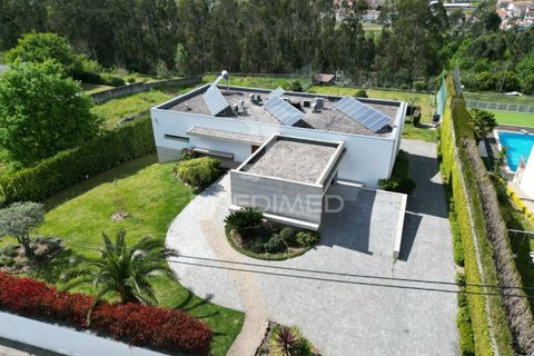 Byhus i Guimaraes, Braga, Guimaraes - € 889.900 | Ref: 036789 - foto 40