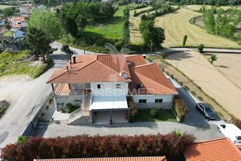 Byhus i Guimaraes, Braga, Guimaraes - € 640.000 | Ref: 036978 - foto 2