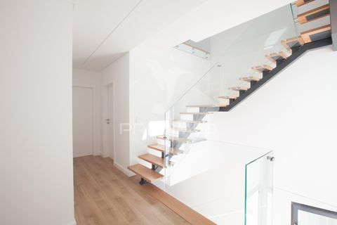 Byhus i Almada, Setubal, Almada - € 680.000 | Ref: 042344 - foto 11