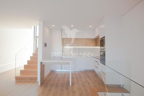 Byhus i Almada, Setubal, Almada - € 680.000 | Ref: 042344 - foto 13