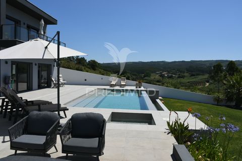 Byhus i Cadaval, Lisbon, Cadaval - € 620.000 | Ref: 043532 - foto 1
