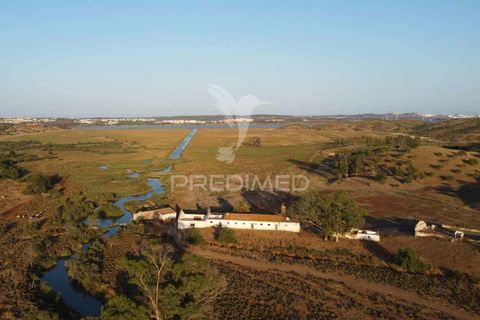 Farm hus i Castro Marim, Faro, Castro Marim - € 6.644.670 | Ref: 045220 - foto 1