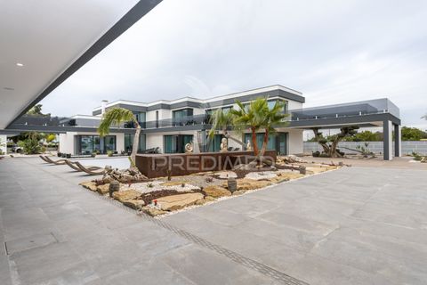 Farm hus i Setubal, Setubal, Setubal - € 5.500.000 | Ref: 050090 - foto 1