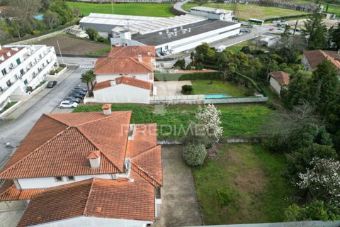 Byhus i Guimaraes, Braga, Guimaraes - € 528.500 | Ref: 051531 - foto 33