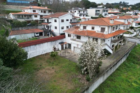 Byhus i Guimaraes, Braga, Guimaraes - € 528.500 | Ref: 051531 - foto 39