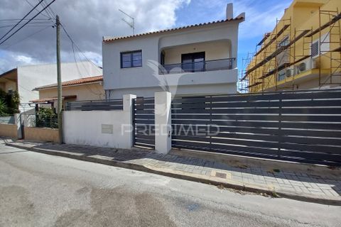 Byhus i Seixal, Setubal, Seixal - € 430.000 | Ref: 052296 - foto 38