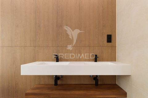 Byhus i Almada, Setubal, Almada - € 2.100.000 | Ref: 054508 - foto 14